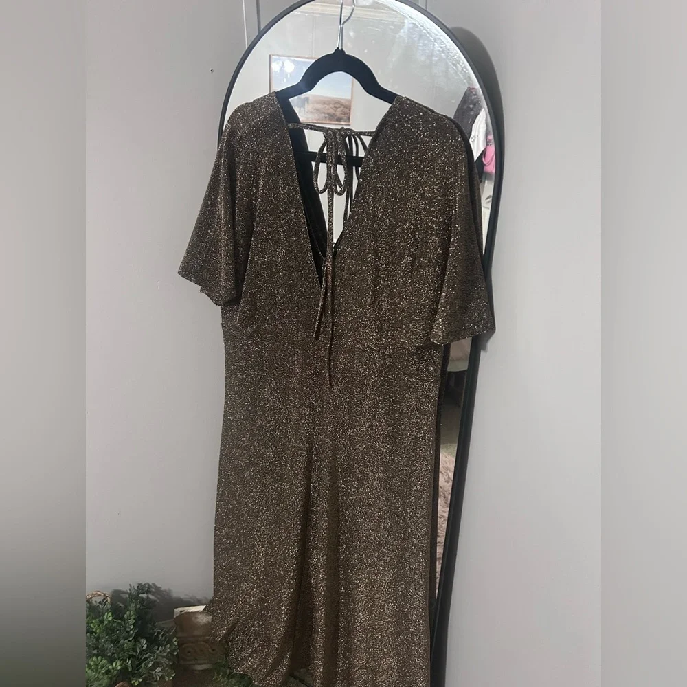 Elegant black and gold Glitter Dress - Picture 9 of 11